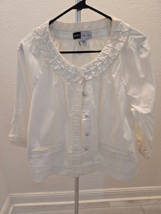 Simply Chloe Dao Pleated Trim Jacket - White - L