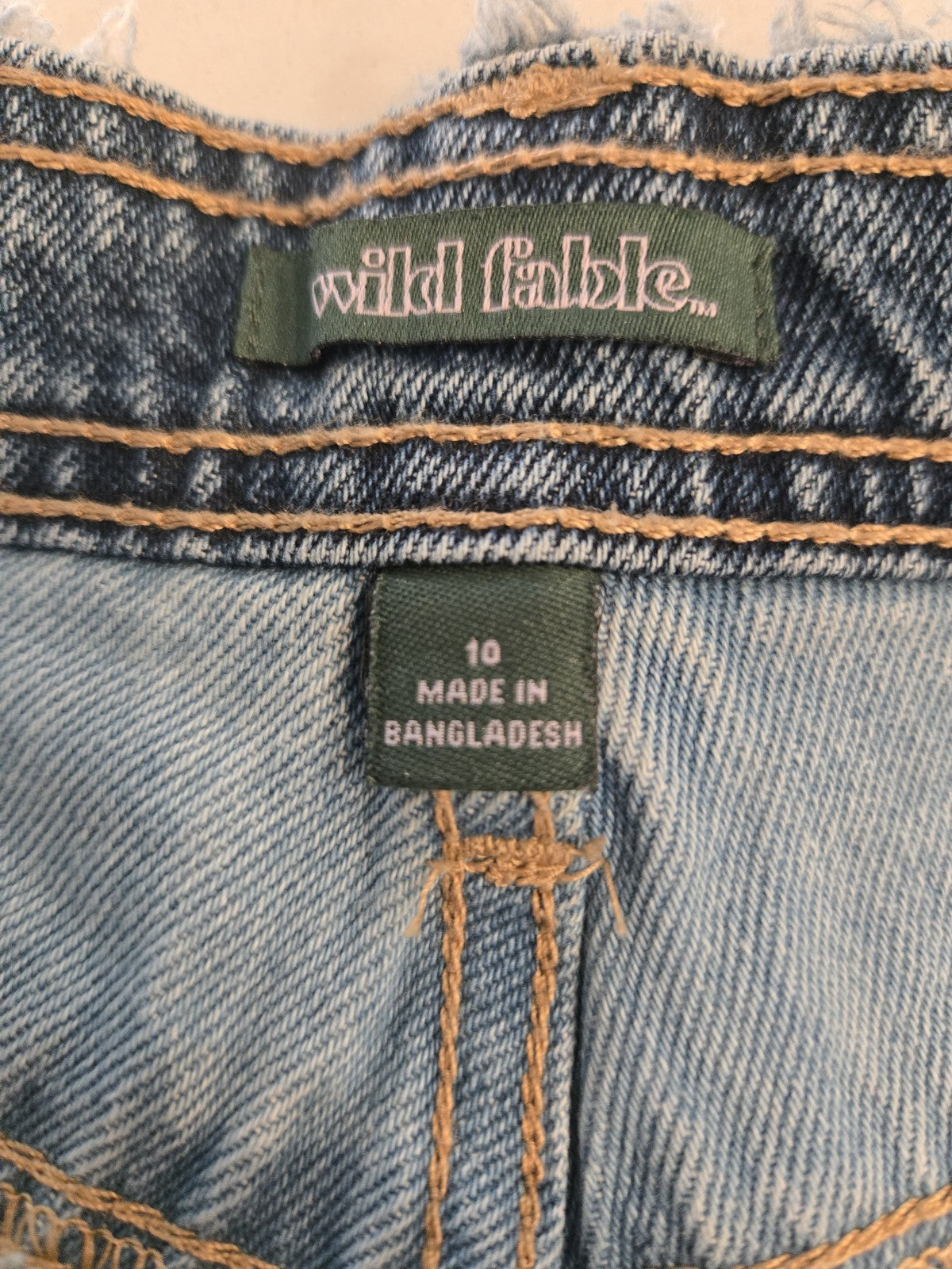 Wild Fable 10 Patchwork Denim Shorts Womens High Rise Frayed Raw Hem Blue Jean