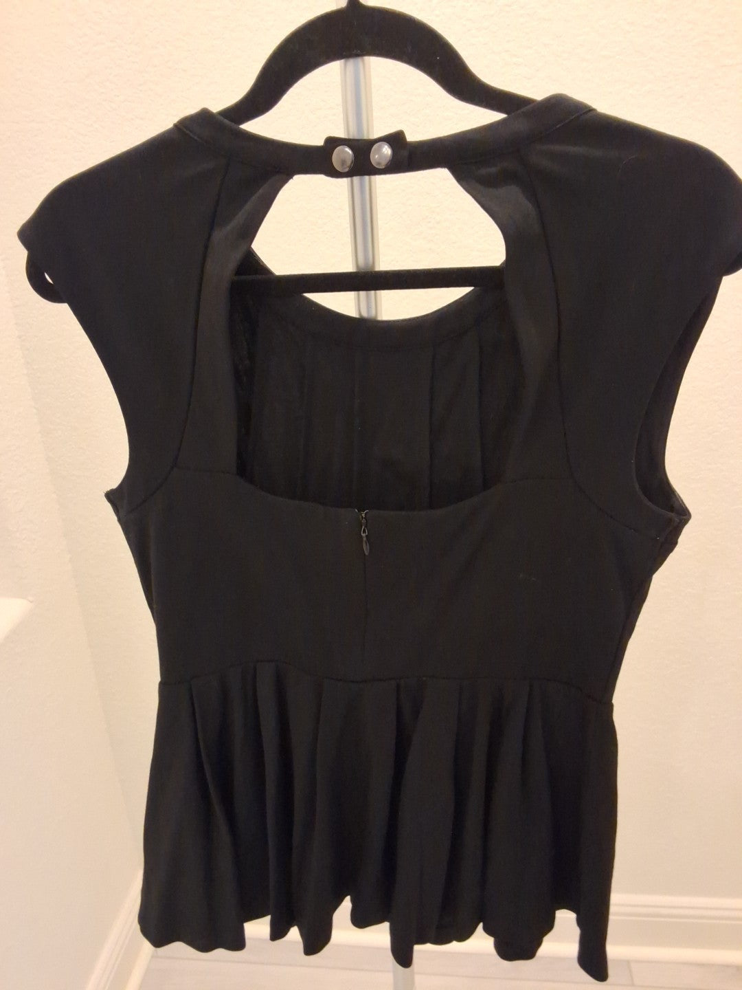 Forever 21 M Feminine Peplum Top Cutout Back Sleeveless Black Blouse