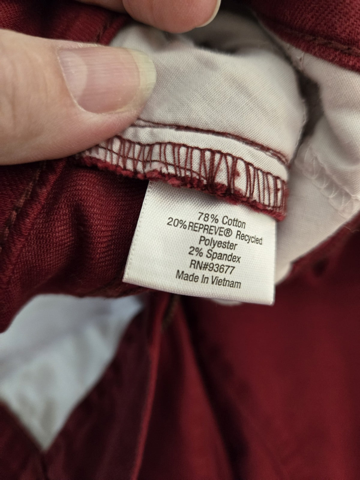 St John's Bay 8P Petite Burgundy Skinny Leg Stretch Denim Jeans Pants Wine Red