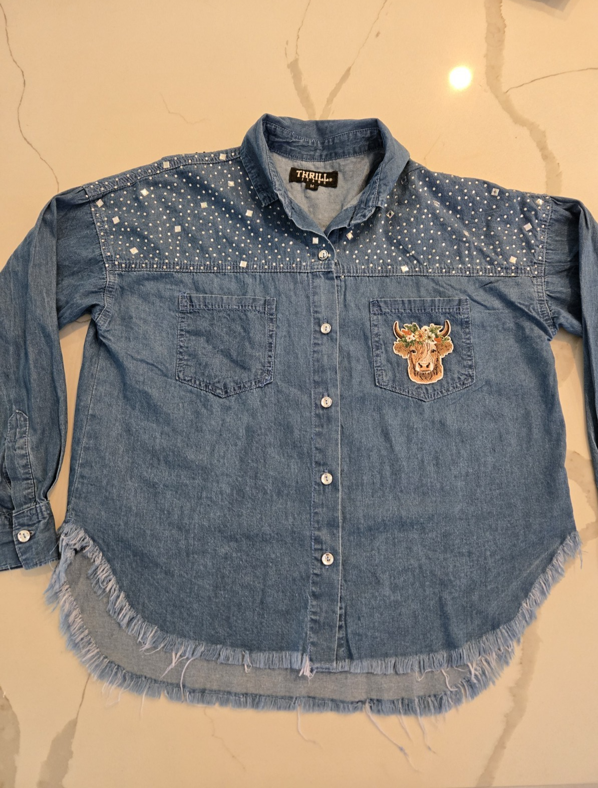 Thrill Jeans M Denim Rhinestone Studded Highland Cow Pocket Patch Frayed LS Top