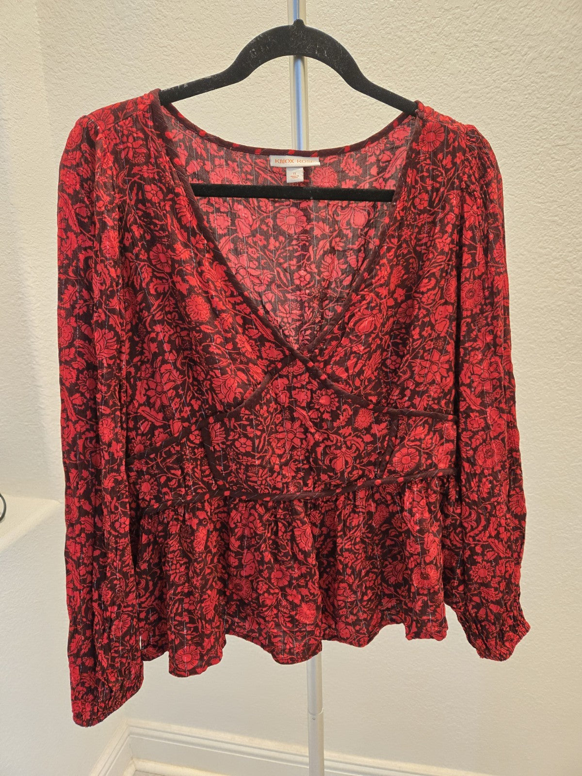 Knox Rose XL Floral Faux Wrap Blouse Womens Red Black Metallic Lurex Peplum Top