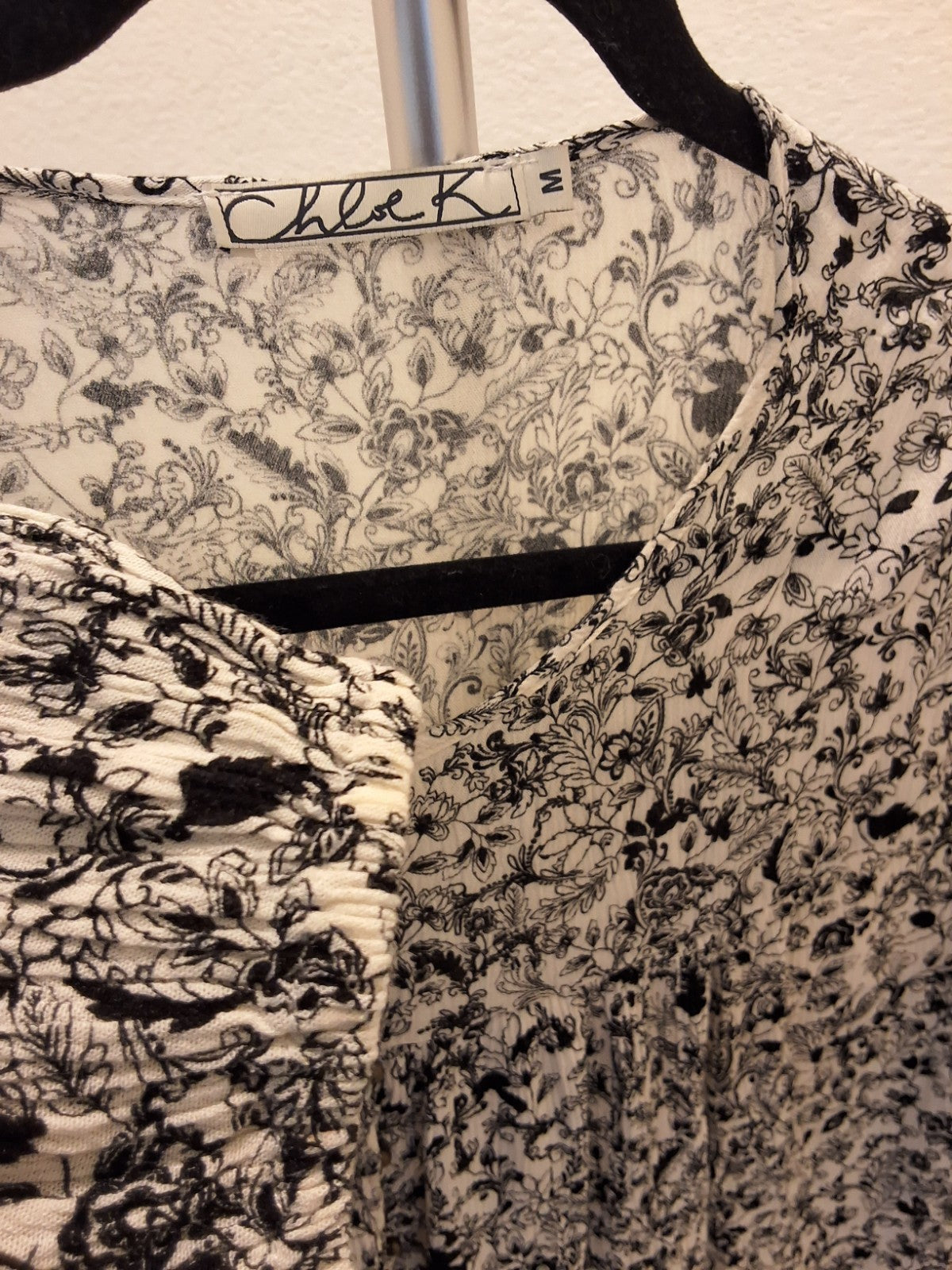 Chloe K Boho Floral Print Gathers Long Sleeve Tunic B/W Burgundy M Blouse Women