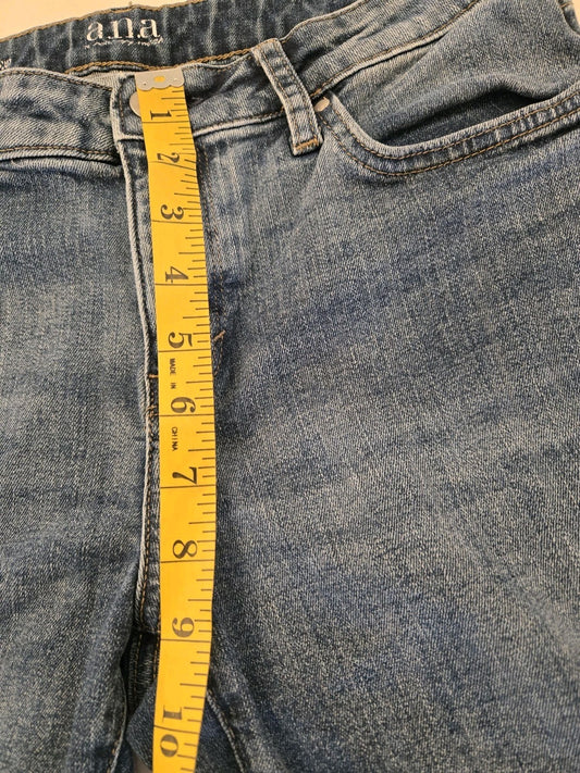 a.n.a. Women's 6 Mid-Rise Slim Bootcut Jeans Medium Wash Blue Denim Y2K