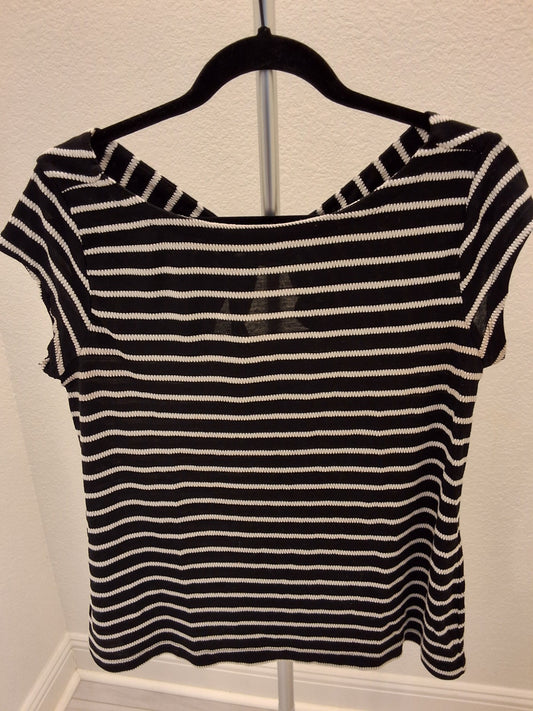 Loft Size M Black And White Stripe Tie in the back with keyhole Womens Top