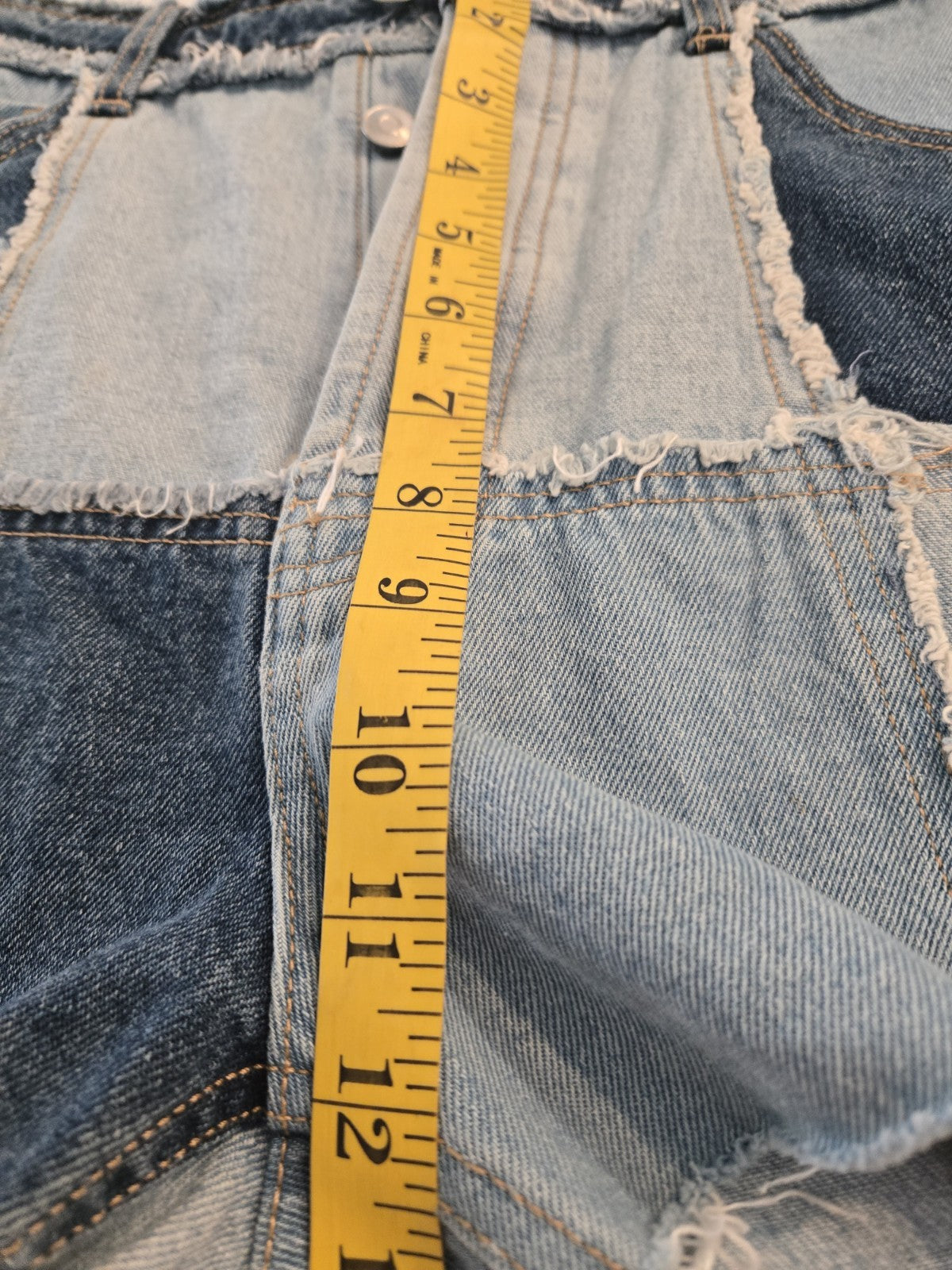 Wild Fable 10 Patchwork Denim Shorts Womens High Rise Frayed Raw Hem Blue Jean
