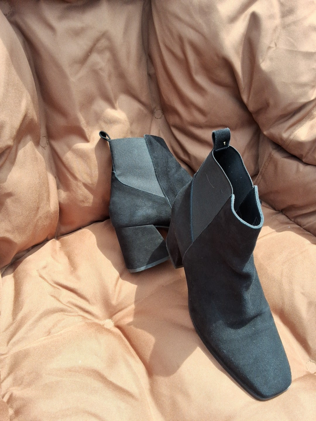 Sergio Rossi Women's Black Suede Ankle Boots Size 9 Elegant Designer Booties