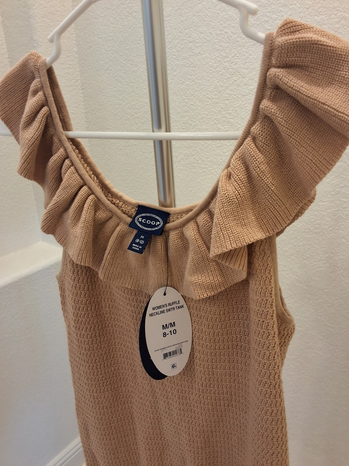 Scoop Size 8-10 Knitted Sweater Tank Top with Ruffle Neck Tan M NWT Womens
