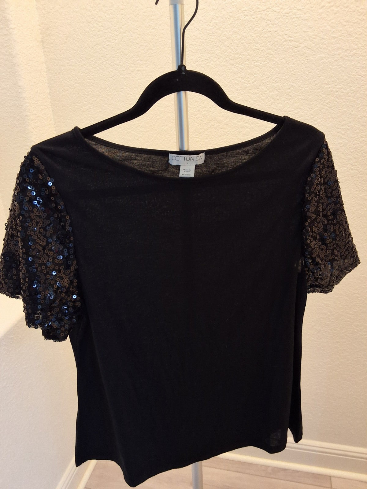 Cotton On Black With Sequins Sleeves Short Sleeve Size L Womens Shirt
