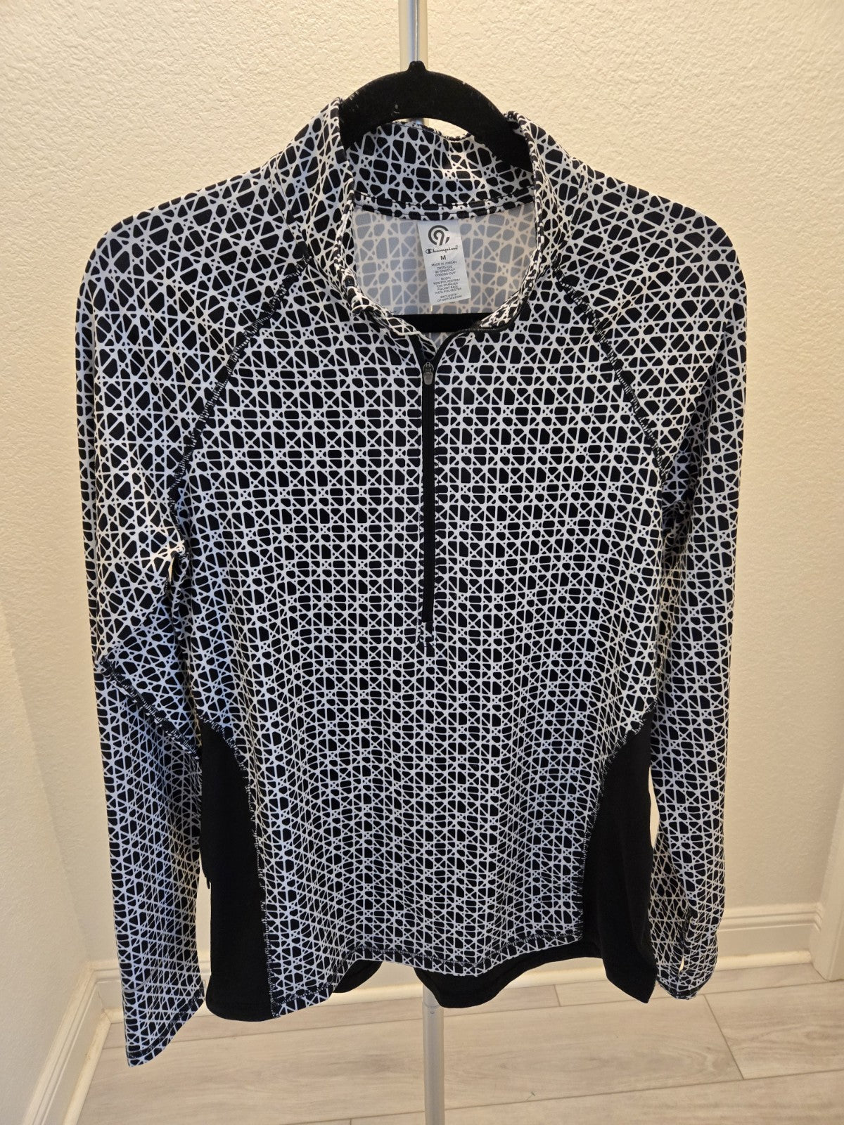 Champion M Black White Geo Pattern DuoDry 1/4 Zip Pullover Running Top Women