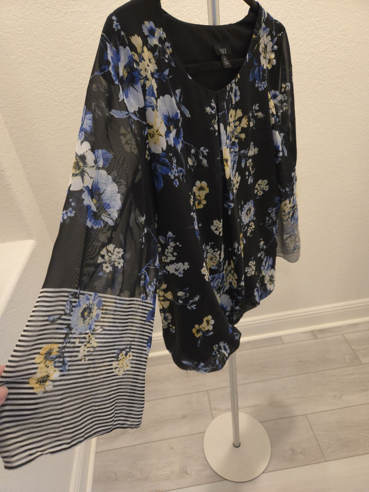 ALYX M Black Floral Print Sheer Blouse Striped 3/4 Sleeves Chiffon Boho Top