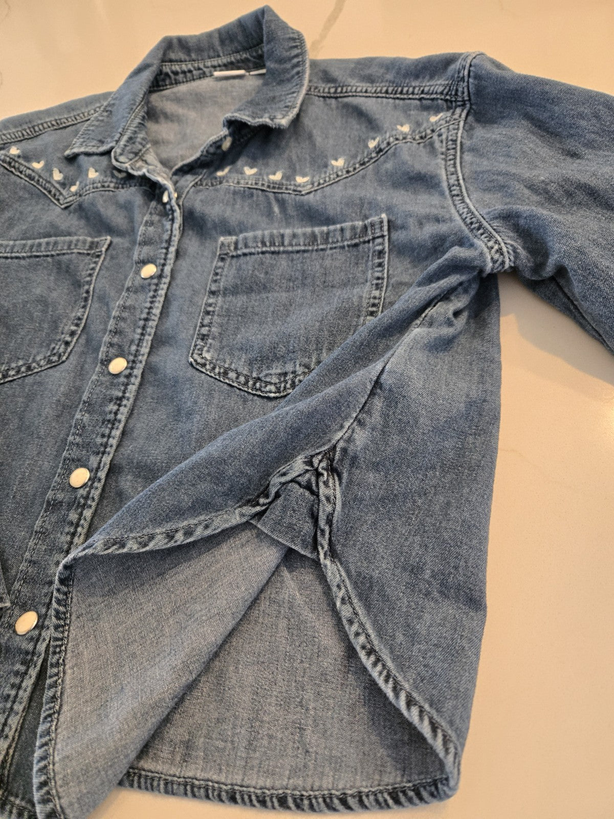 GAP Kids L 10 Embroidered Hearts Western Chambray Denim Shirt Kids Girls Snap