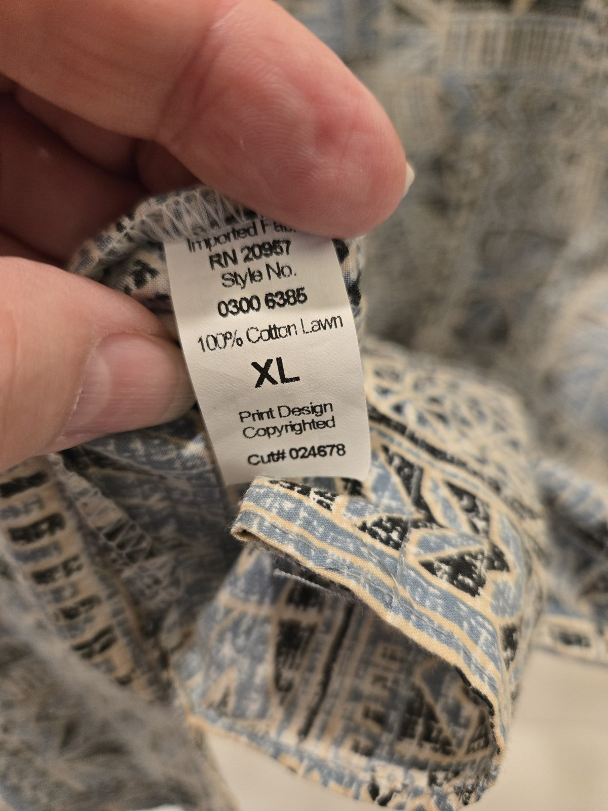 Tori Richard Men's XL Cotton Lawn Hawaiian Resort Palm Pineapple Abstract Shirt