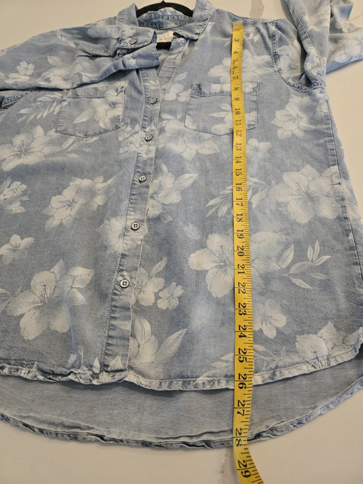 Vintage Havana M Bleached Tropical Denim Look Button Down 100% Lyocell Top