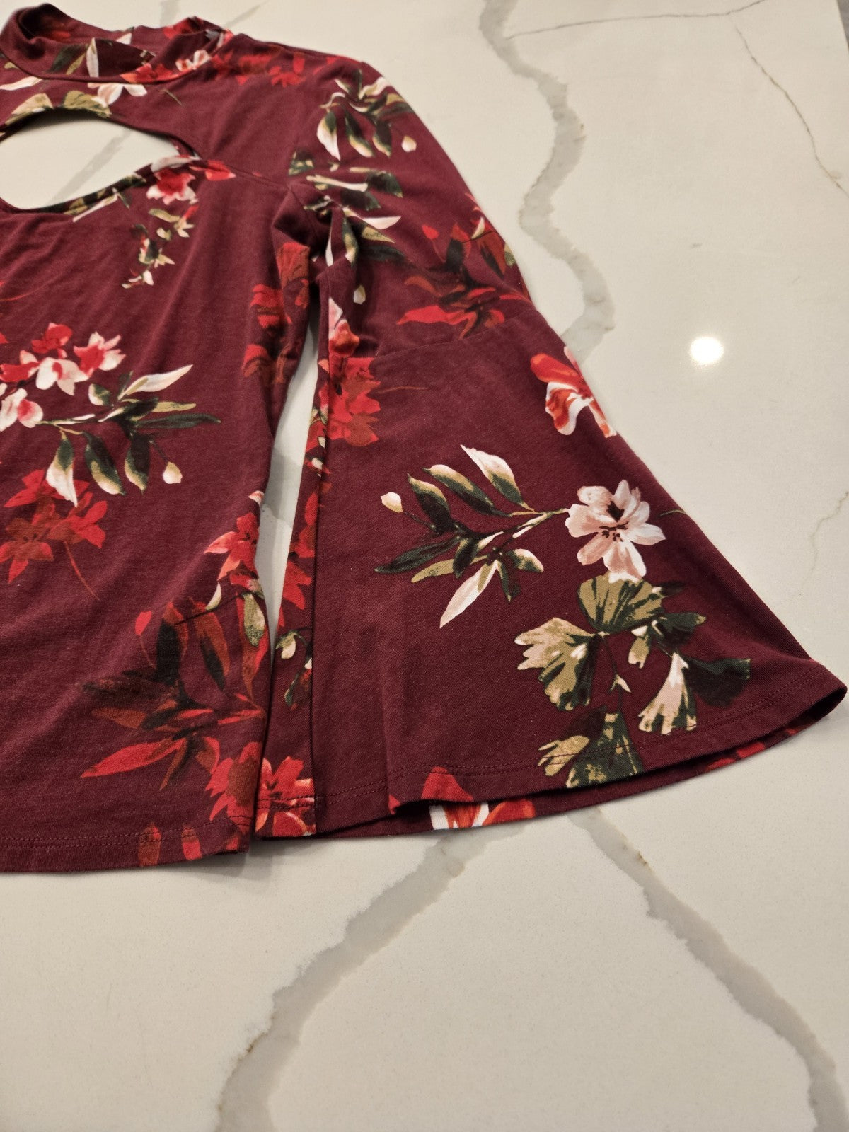 GUESS Los Angeles Large Floral Lilou Cutout Bell Sleeve Top Burgundy Mock Neck