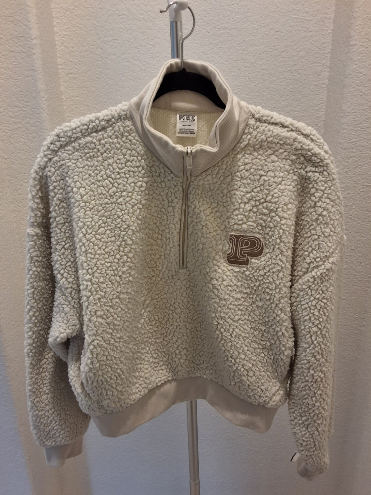 Victoria's Secret PINK Size M Cream/Ivory Sherpa 1/4 Zip Fleece Pullover