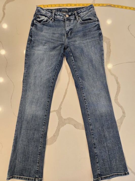 a.n.a. Women's 6 Mid-Rise Slim Bootcut Jeans Medium Wash Blue Denim Y2K