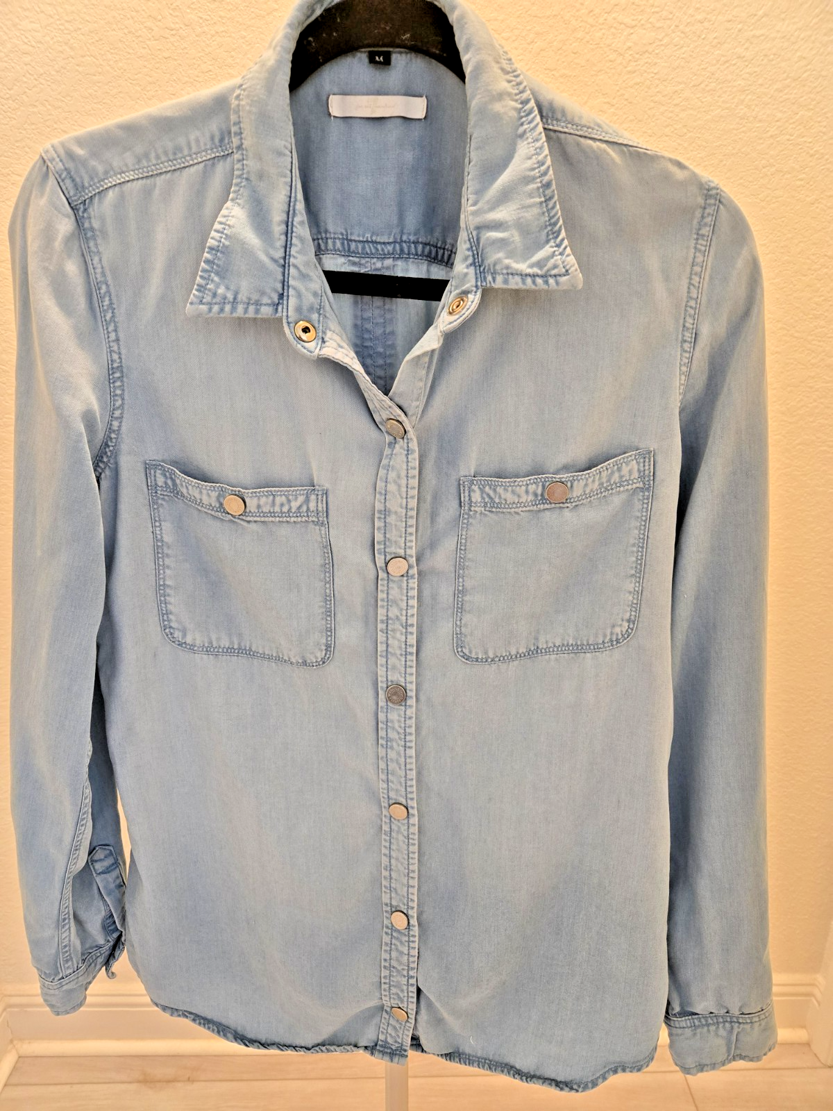 7 For All Mankind Western Chambray Button Down Denim Shirt M Womens Light Wash