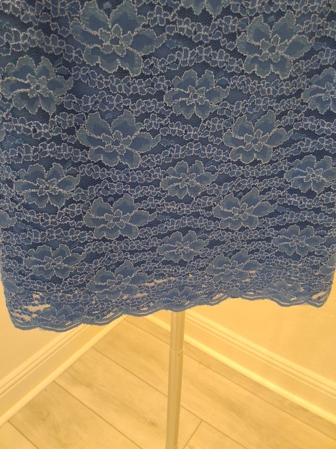 Jennie & Marlis Blue Floral Lined Sleeveless Crochet Lace Size Petite Size SP