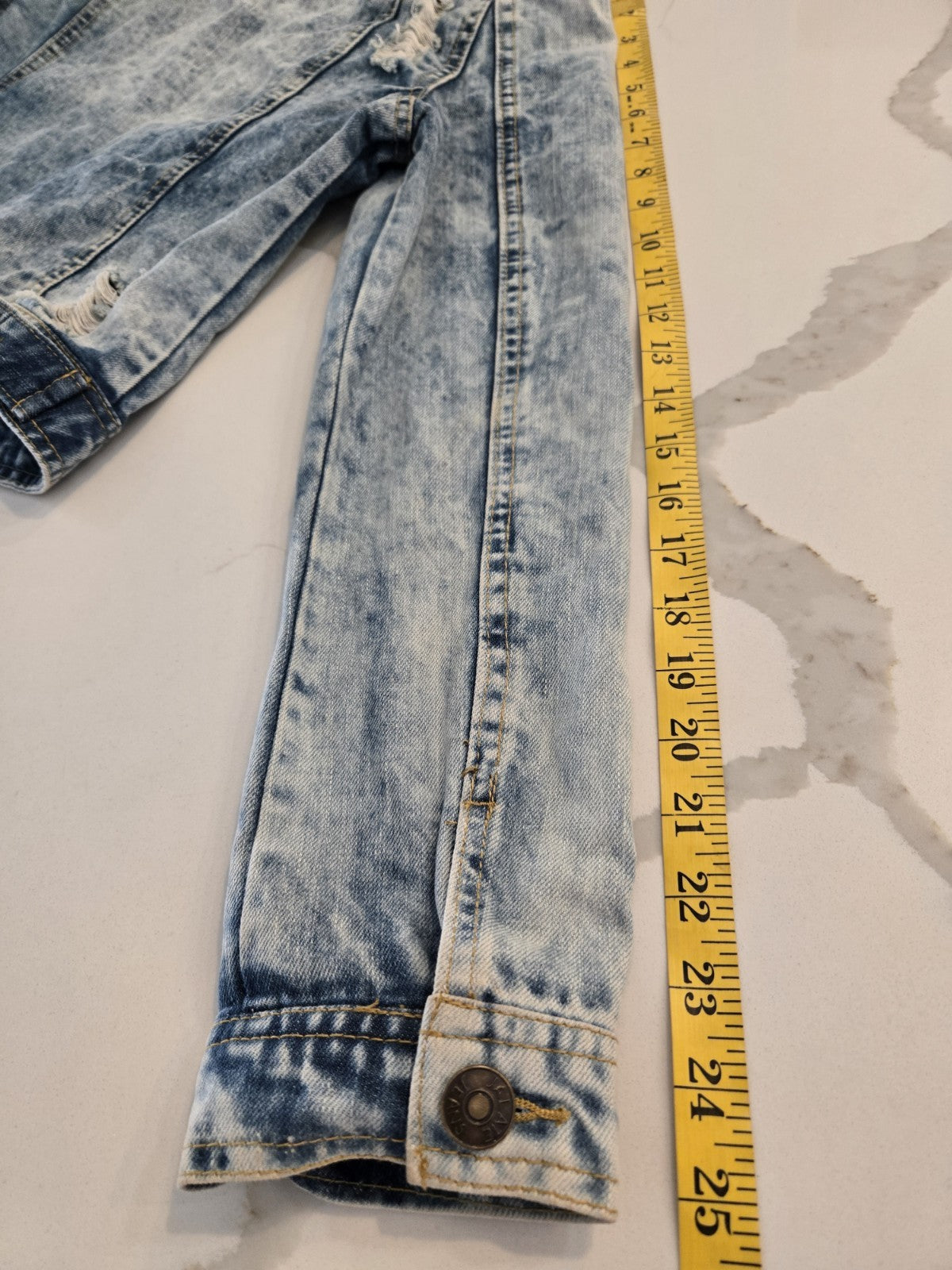 Jalate XL Vintage Blue Acid Wash Distressed Denim Jacket Women Shrunken Crop
