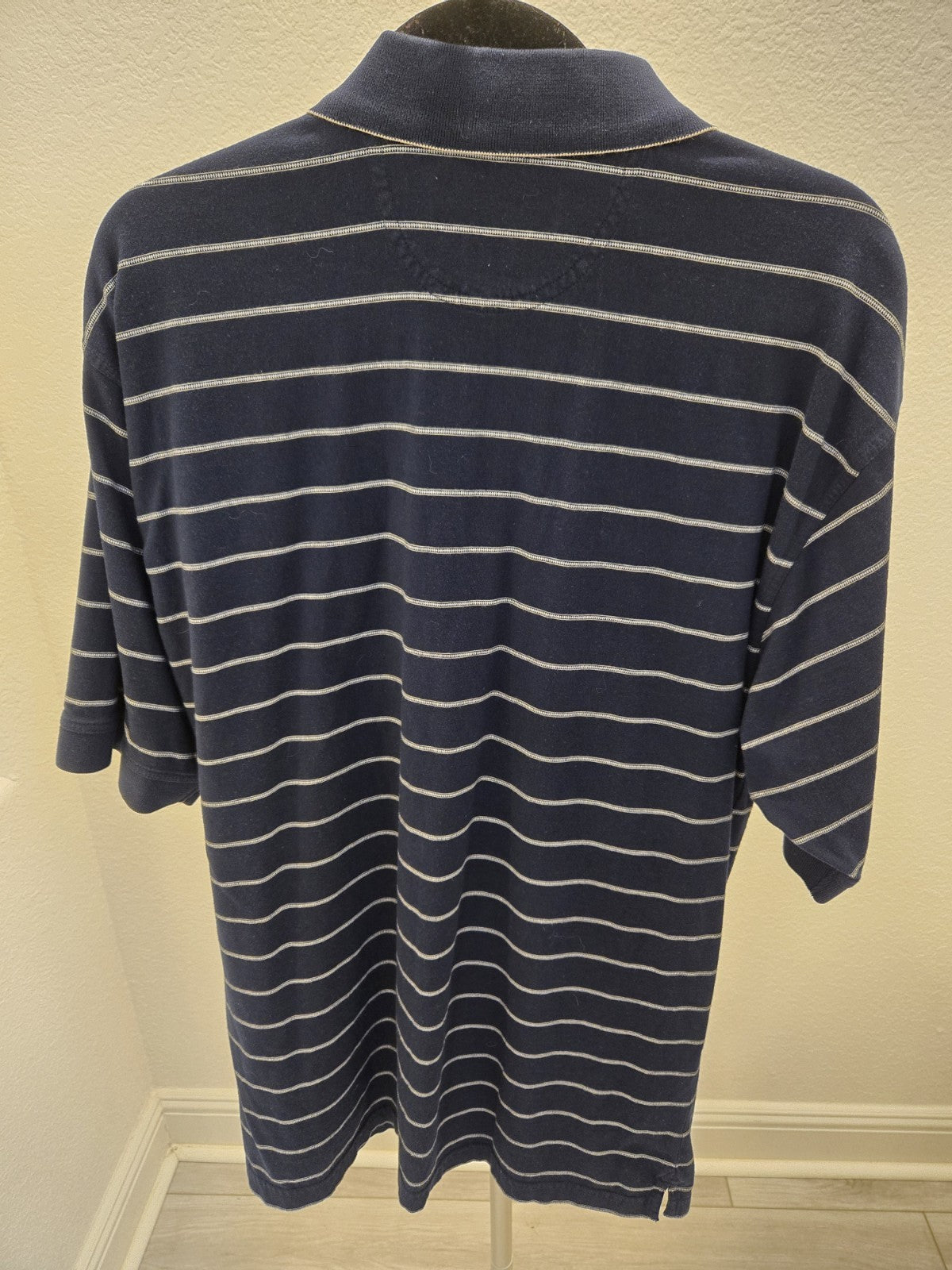 Greg Norman Men's L Navy Blue Striped Polo Classic Preppy Nautical Casual Shirt