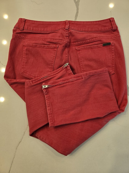 So Slimming by Chico's Women's Washed Red Ankle Zip Jeans Size 0.5 US Size 6