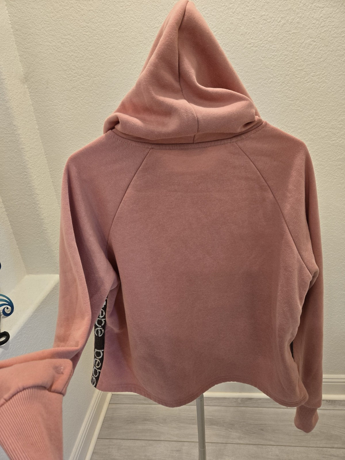 Bebe Sport Womens L Sequin Pink Pullover Hoodie Sweatshirt Thumbholes Dusty Rose