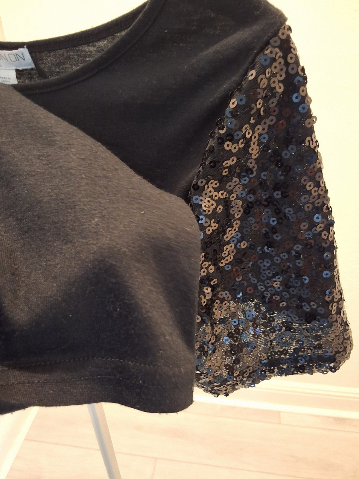 Cotton On Black With Sequins Sleeves Short Sleeve Size L Womens Shirt