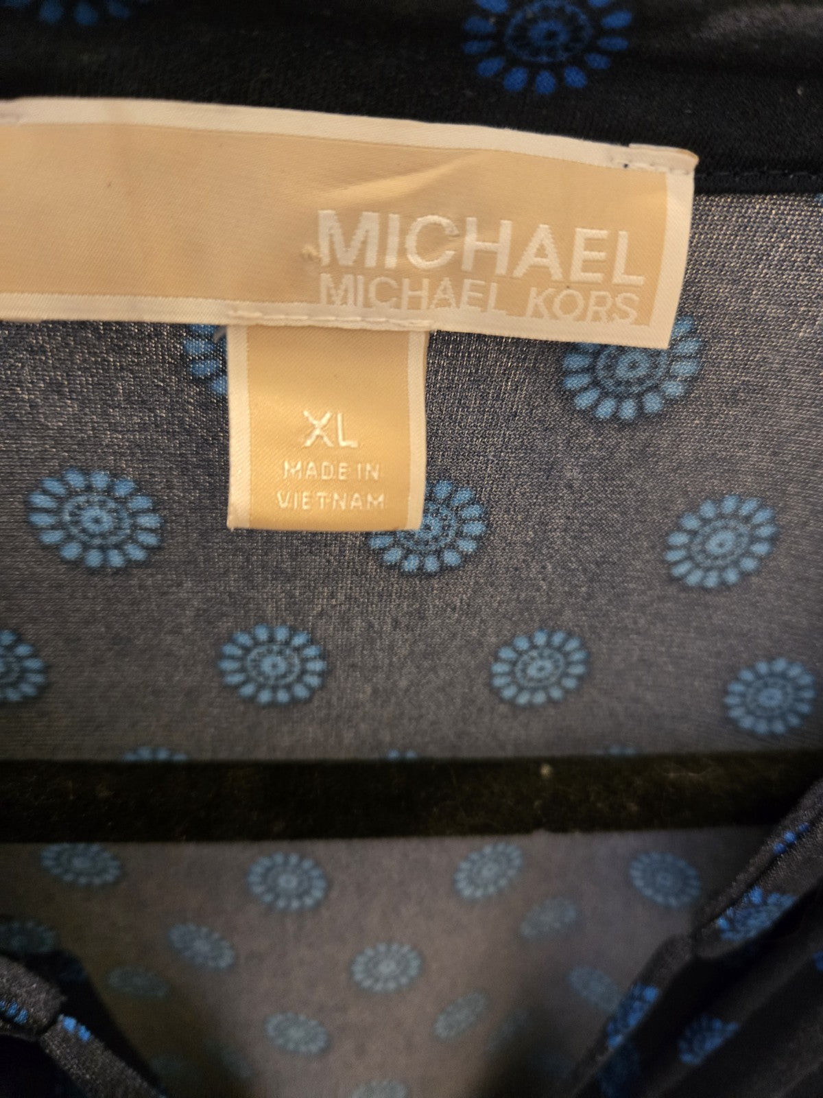 Michael Kors XL Blue Medallion Border Print Tunic Blouse Gold Tie Neck Jersey