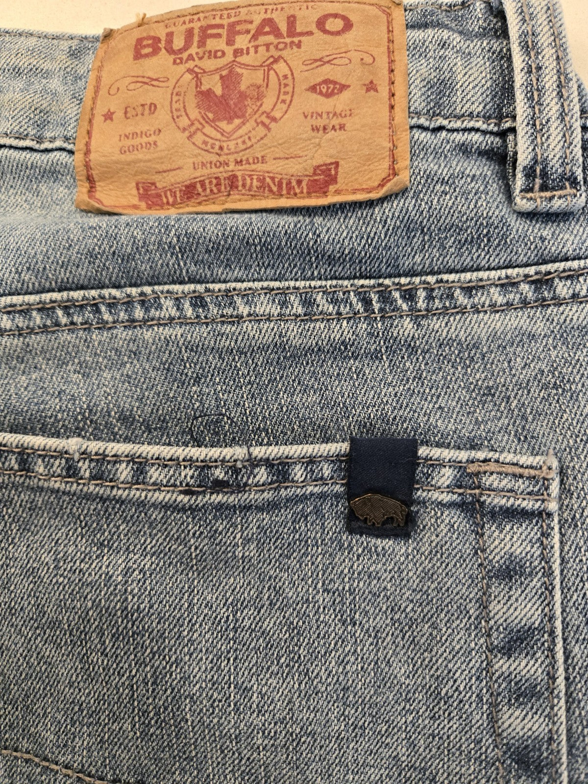 Buffalo David Bitton Mens Straight Leg  30x32 Jeans Lt Wash Blue Denim Y2K Vintage