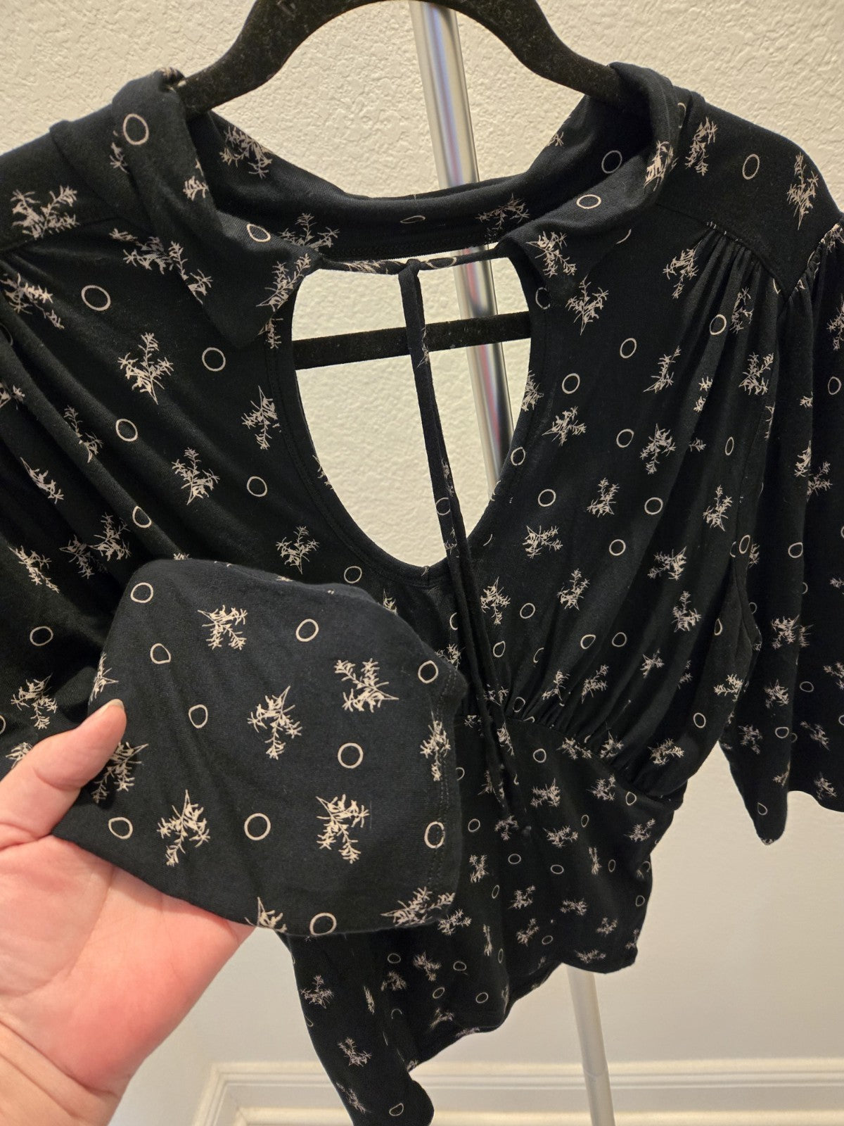 Free People Large Black Floral Circle Keyhole Tie Neck Ruffle Ruched Unique Top