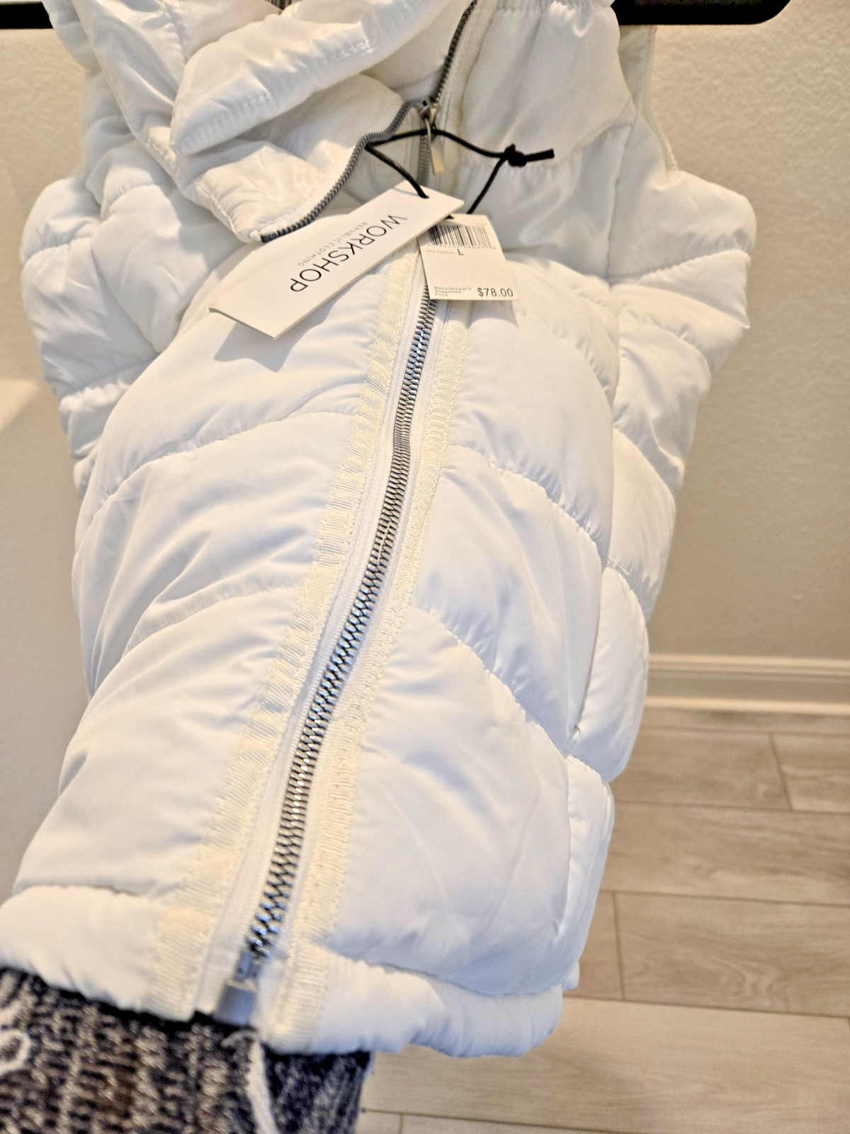 Workshop Republic NEW White Puffer Vest Shawl Collar Cozy Luxe Athleisure $78