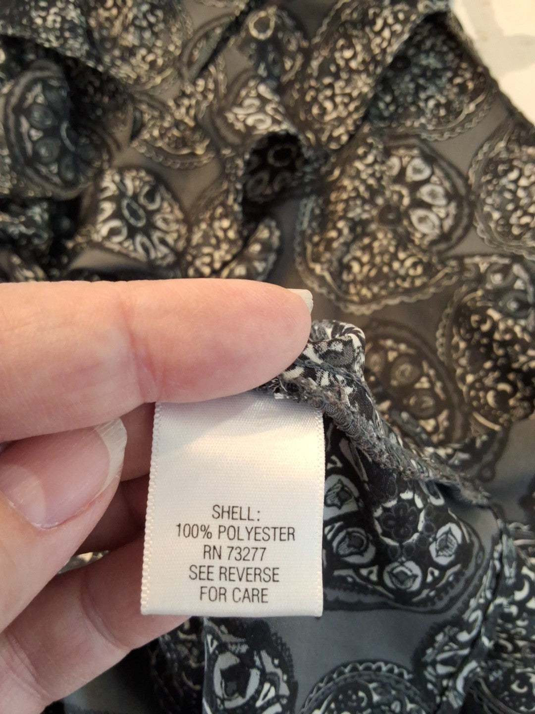 APT 9 Black Floral Design Sleeveless Ruffle Blouse Womens Large