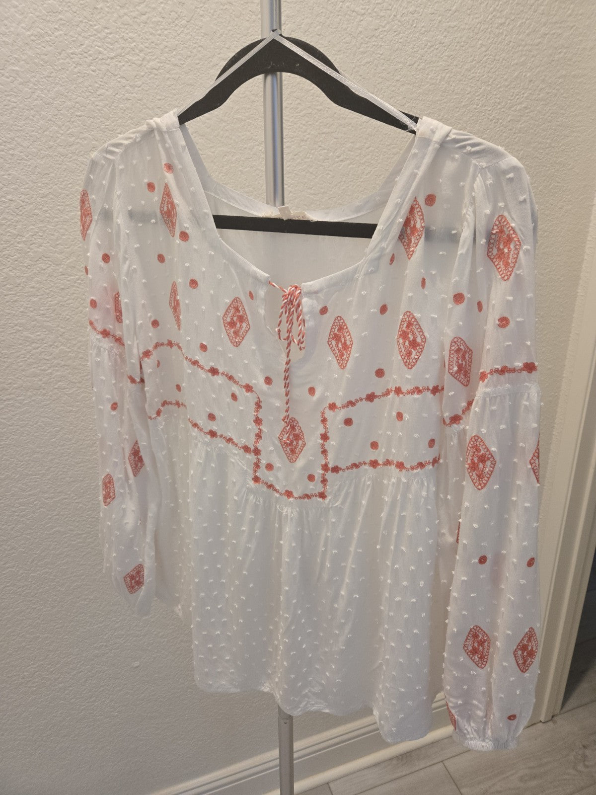 Solitaire Embroidered Large Coral & White Boho Swiss Dot Peasant Tie Neck Top