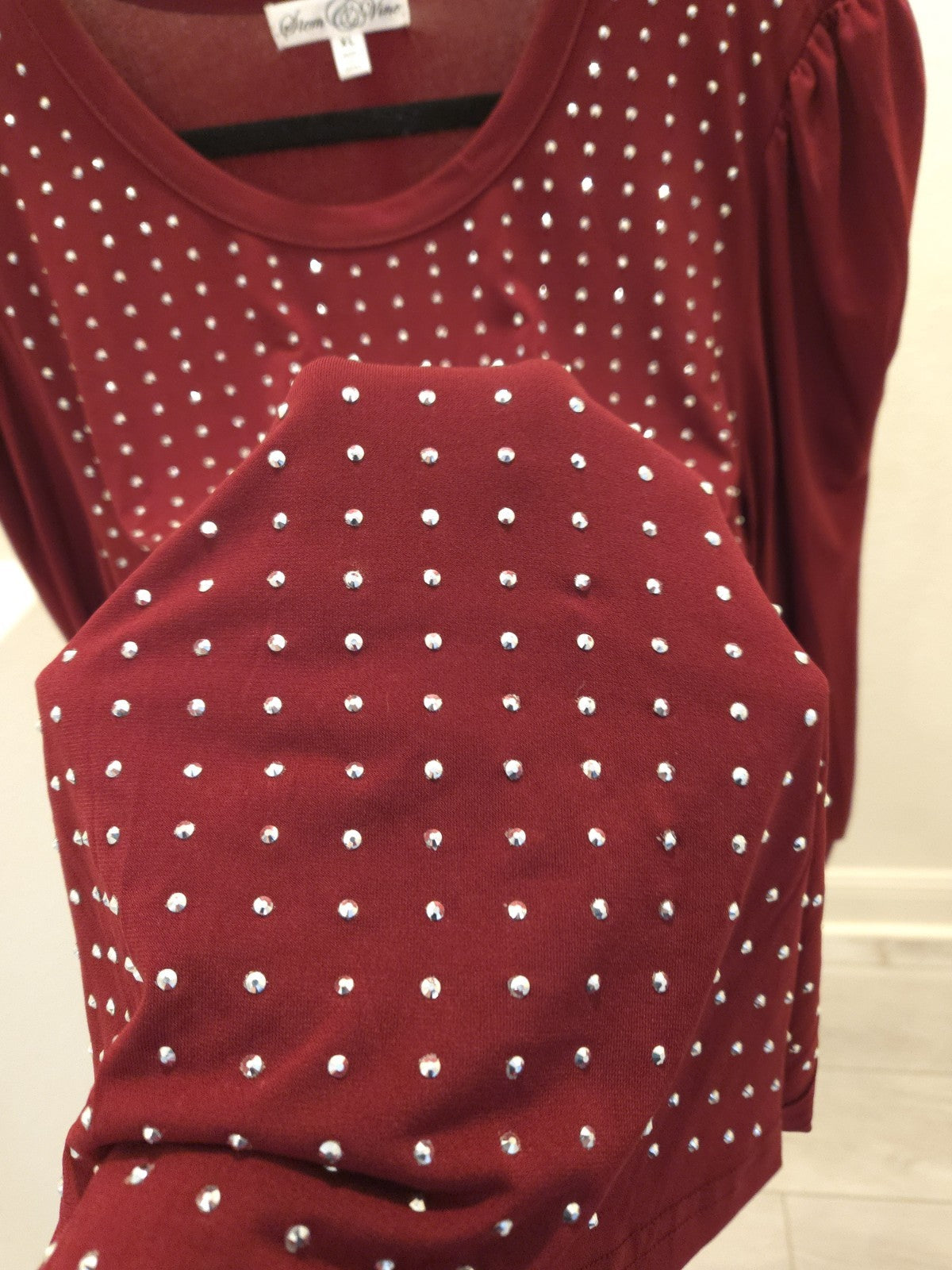 Stem & Vine Burgundy Rhinestone Top Puff Long Sleeve Blouse Holiday Womens XL