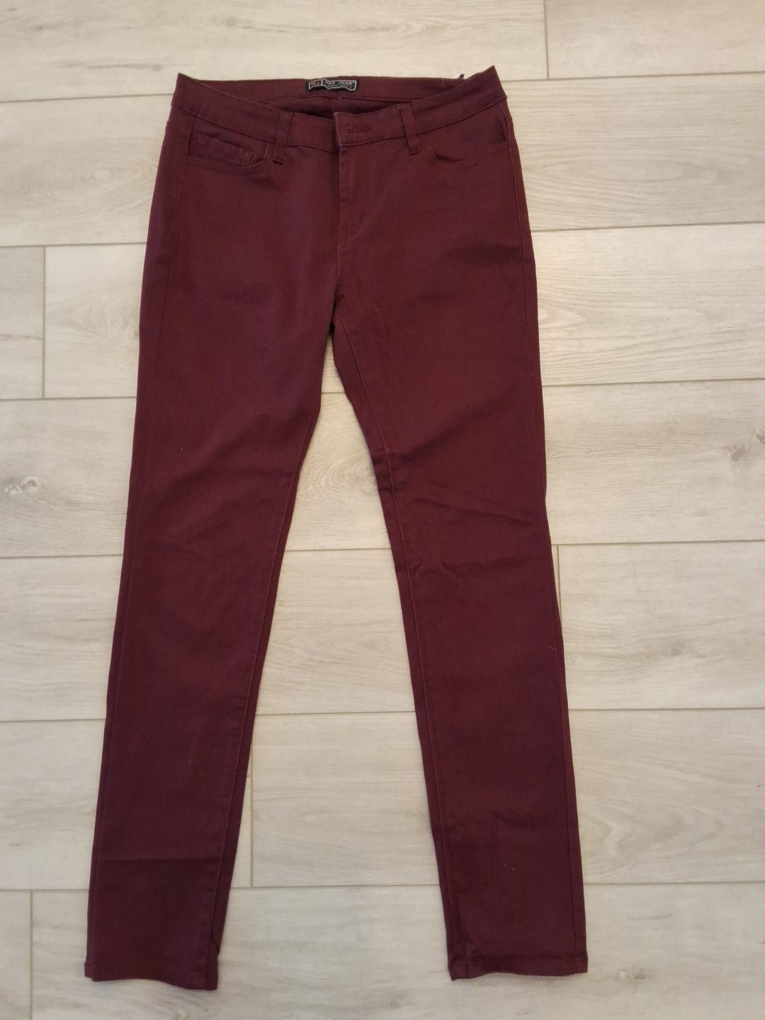 Wax Jeans Premium Denim Burgundy Size 11 Mid Rise 5 Pocket Slimming Jeans