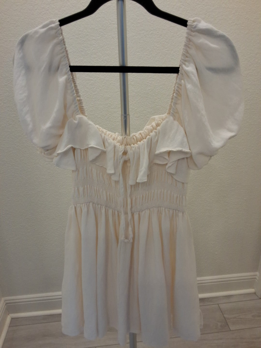 Nectar Clothing Size S with Ruffles Stretch Waist Cream Color Baby Doll Dress