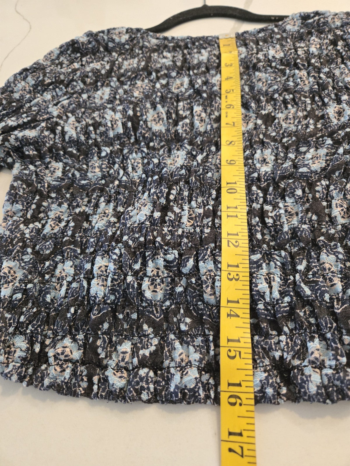 Beyond The Radar XL Floral Smocked Snap Front Crop Top Shirt Long Sleeve Women