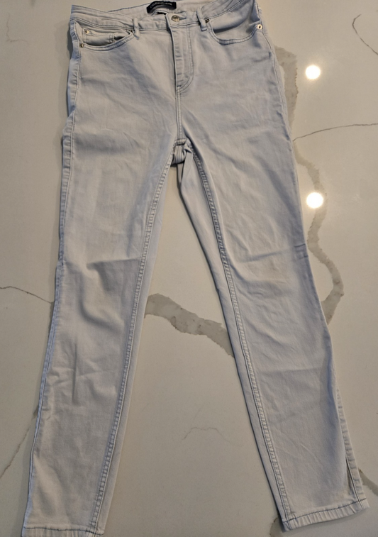 Calvin Klein Jeans Size 10 Bleach Light Wash Skinny Denim Womens Slim Pants