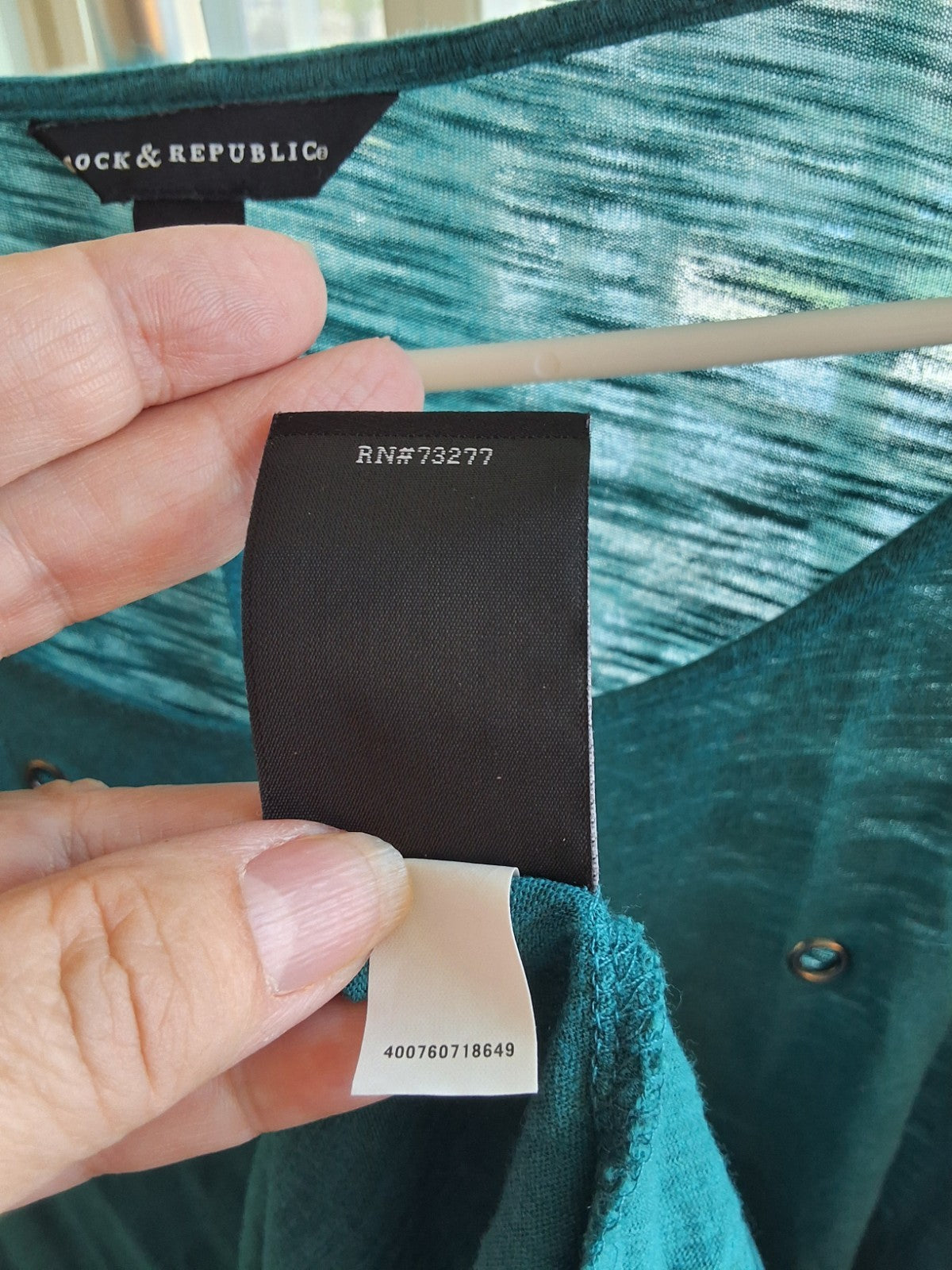 Rock & Republic Large Teal Lightweight Loose-Knit Top with Grommet Details