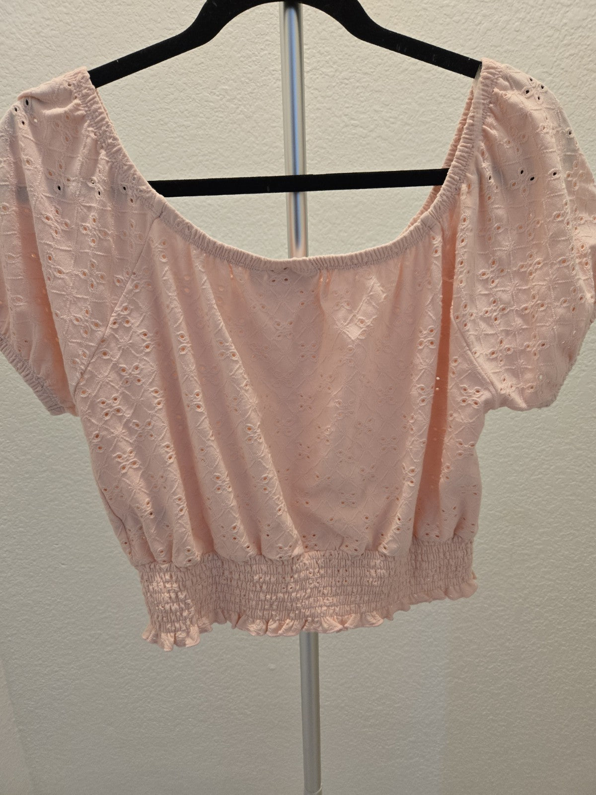 So Large Pink Eyelet Cotton Smocked Waist Puff Sleeve Crop Top Blouse Women's