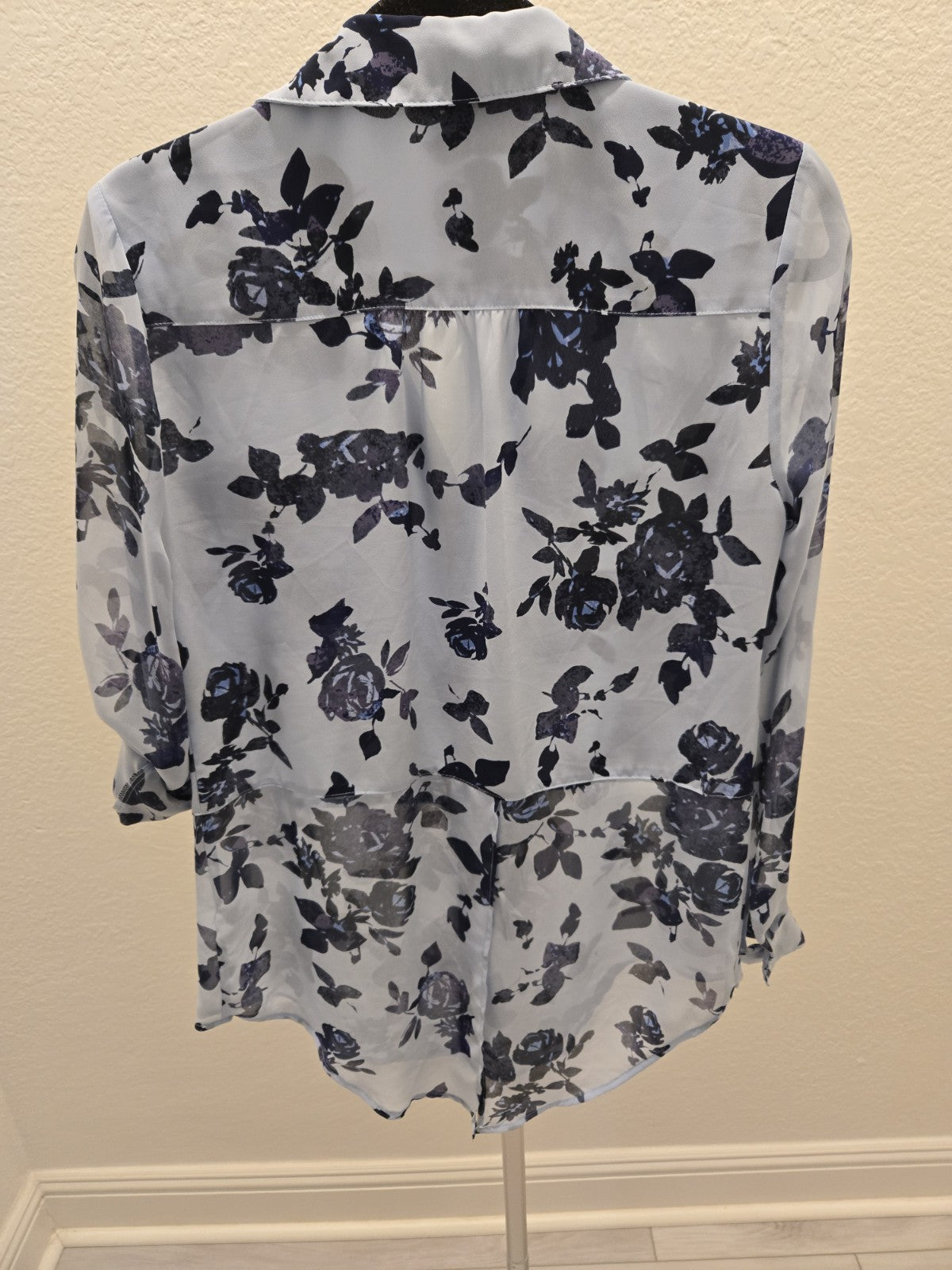 Candie's Y2K Blue Floral Sheer Button-Up Blouse Top M Roll Tab Sleeve Fairycore