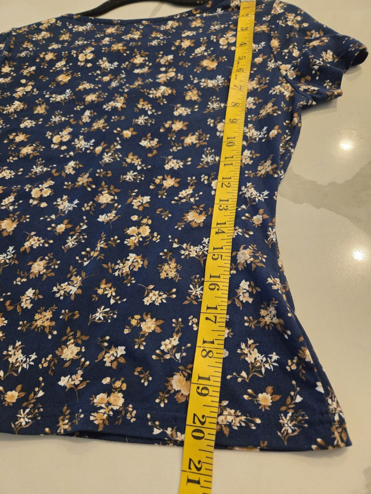 Rue21 M Floral Scoop Neck Button Front Short Sleeve Crop Top Shirt Women Navy