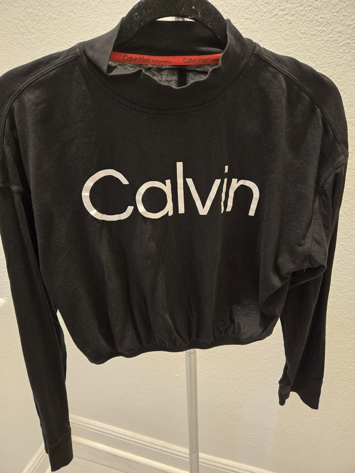 Calvin Klein Performance L Black Cropped Graphic Cinched Sweatshirt Pullover