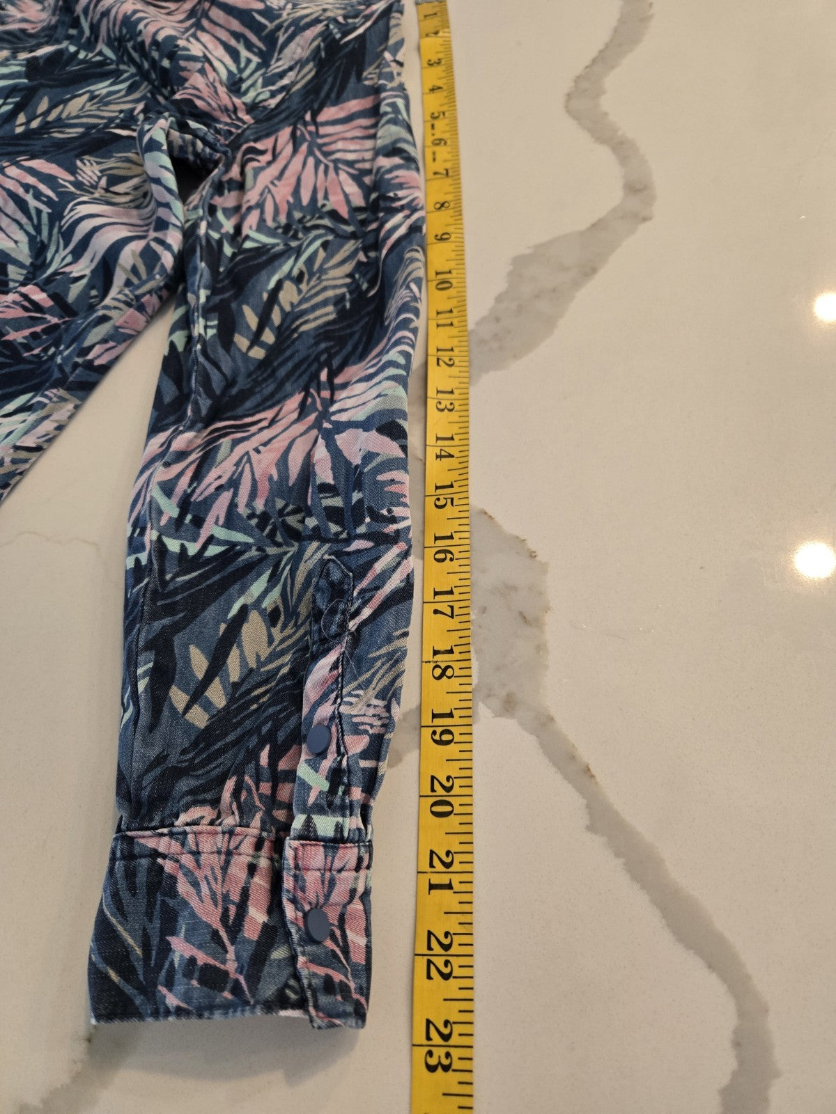 Intro S Blue Pink Tropical Palm Lyocell Denim Button Up Roll Tab Shirt Women