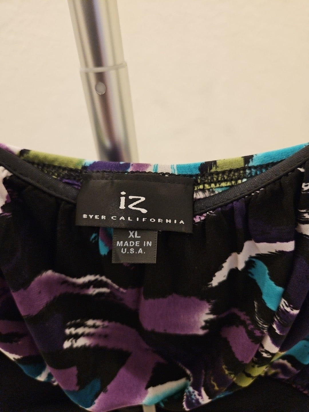IZ Byer California XL Sleeveless Purple Multicolor Belt Design Top $36 NEW