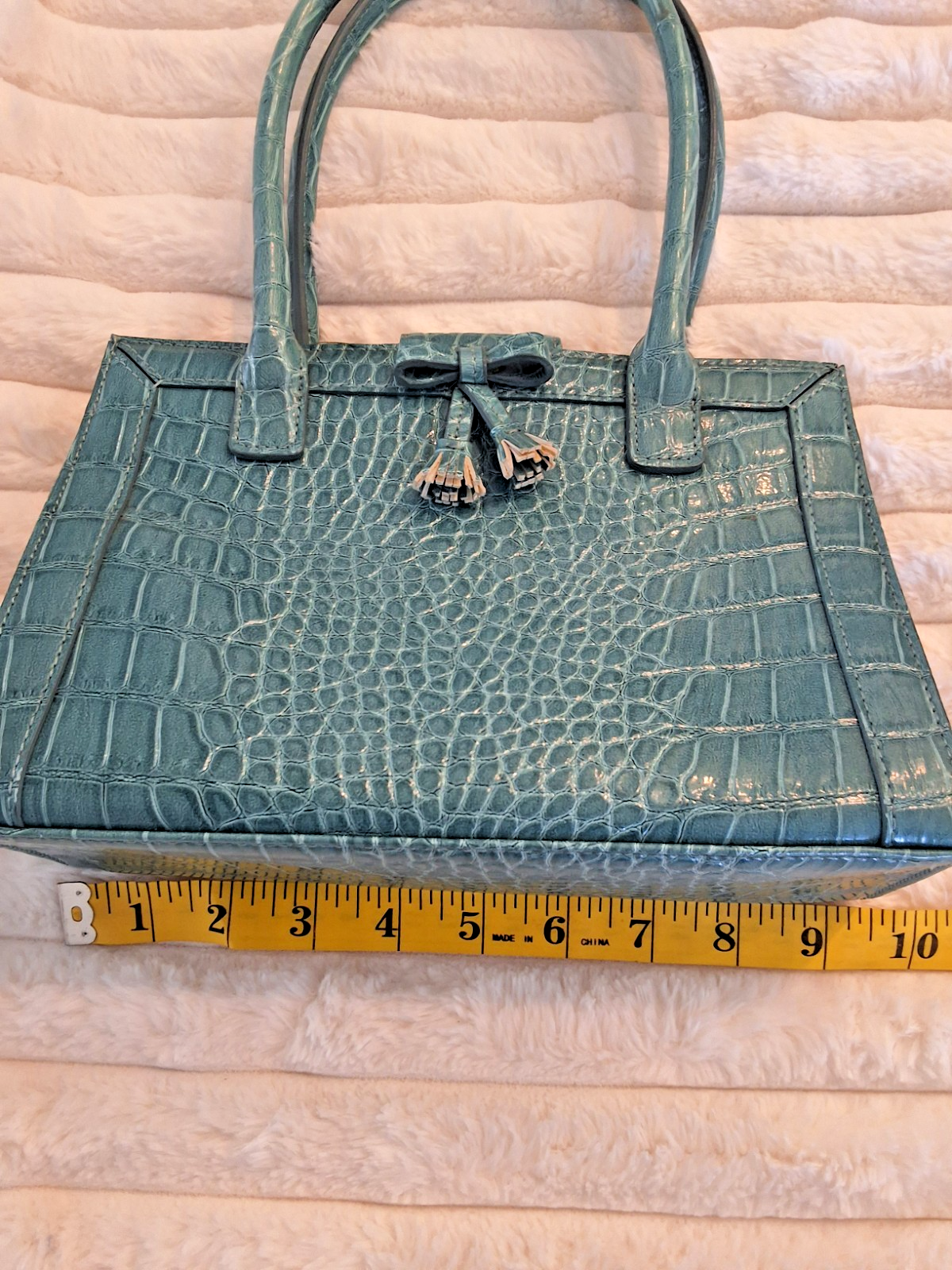 Liz Claiborne NWOT Vintage Teal Croc Embossed Great Expectation Y2K Mini Purse