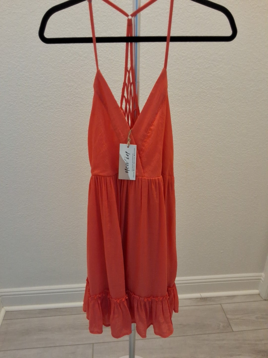 New In Wrinkly Fabric Style Orange Cotton Babydoll Strappy Size L Dress NEW
