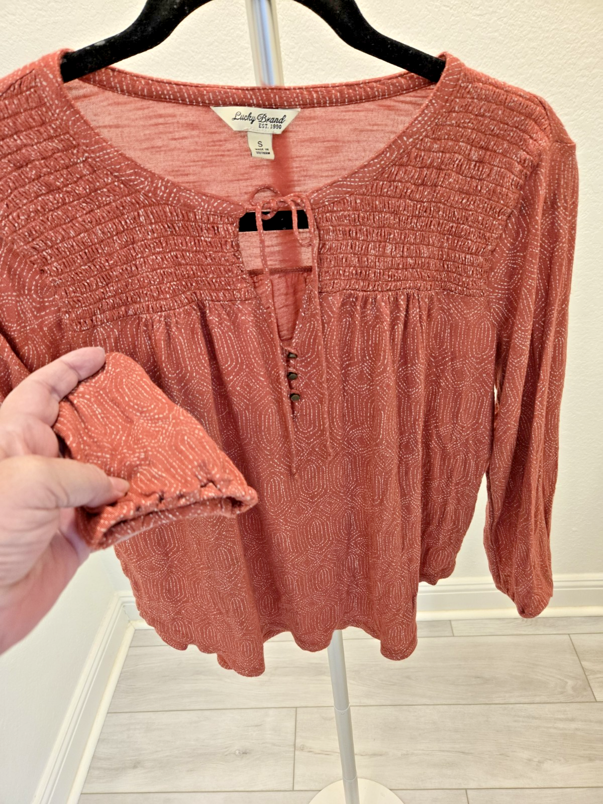 Lucky Brand Rust Smocked Metallic Medallion Print Boho Tie Size S