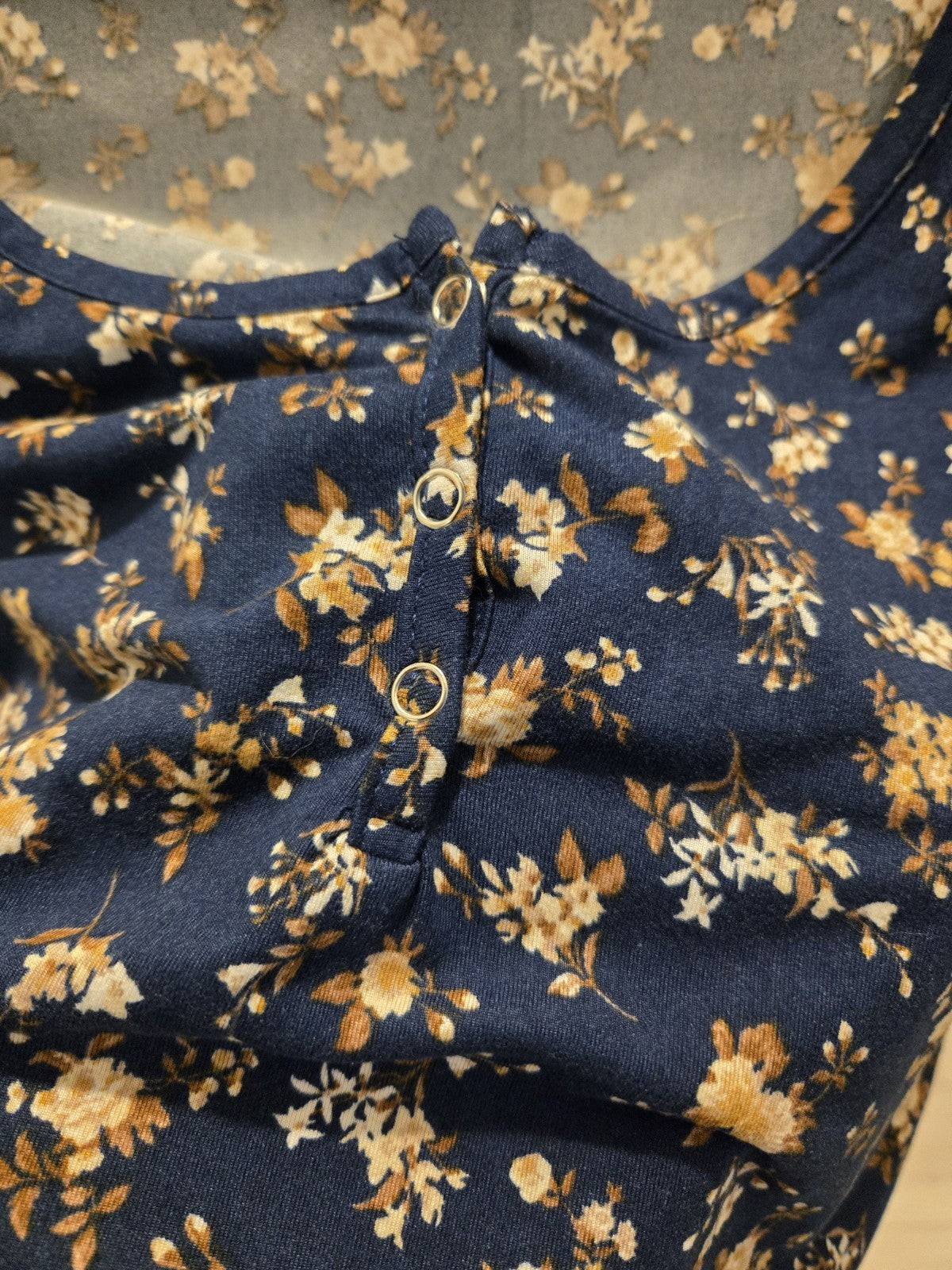 Rue21 M Floral Scoop Neck Button Front Short Sleeve Crop Top Shirt Women Navy